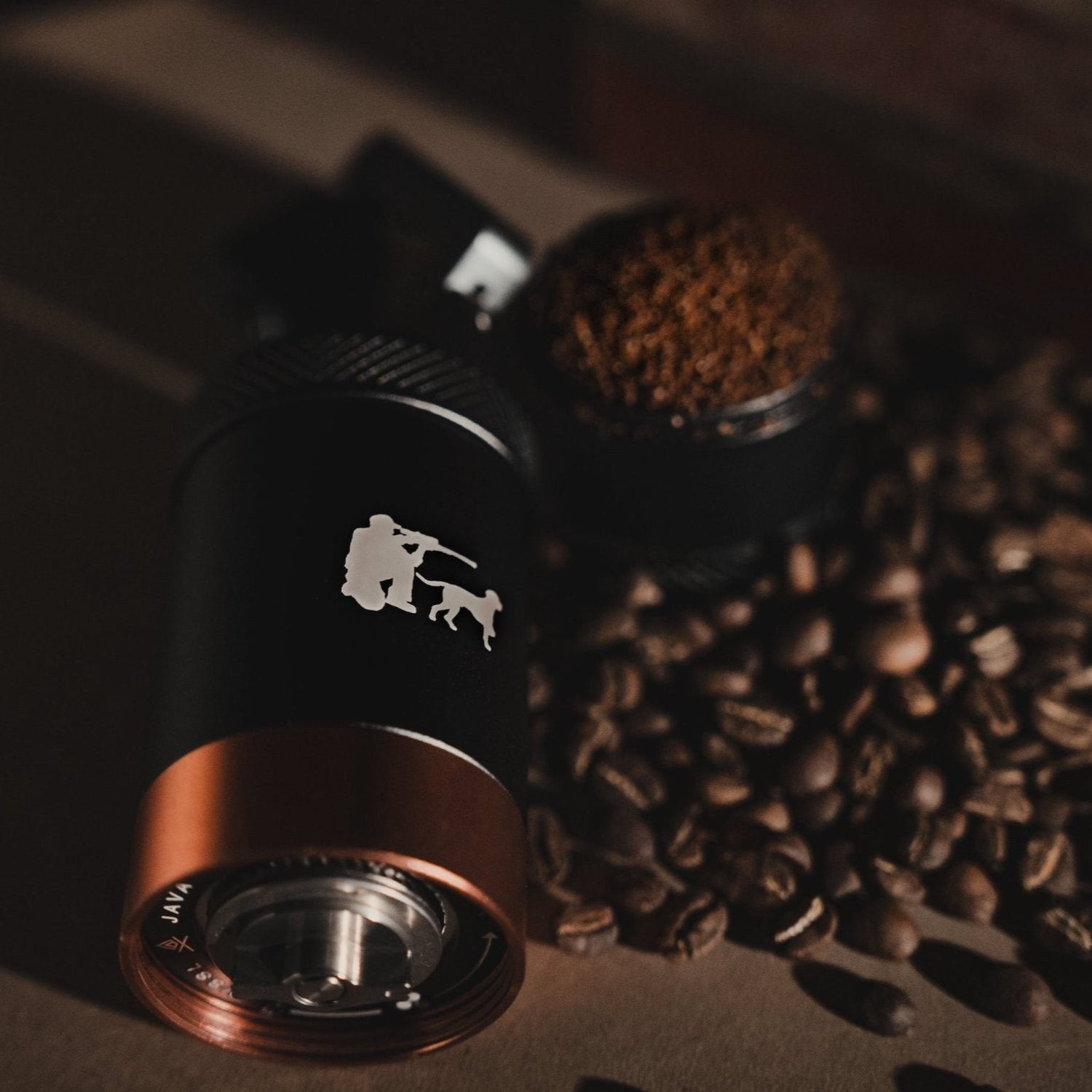 VSSL Java Hand Grinder - Dog & Gun Coffee